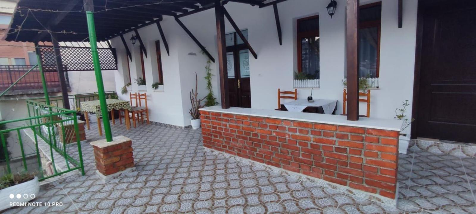 Guest House Baba Lluka بيرات المظهر الخارجي الصورة