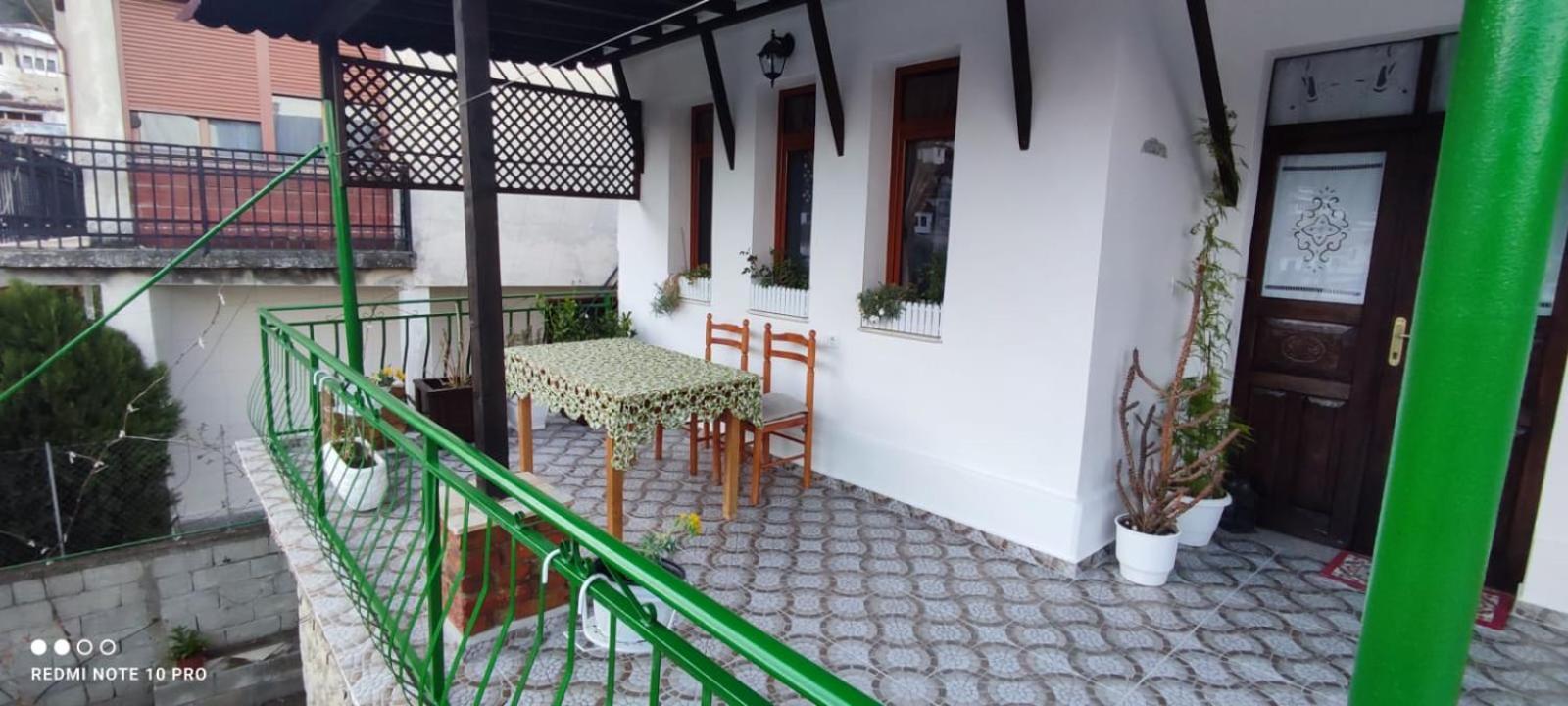 Guest House Baba Lluka بيرات المظهر الخارجي الصورة