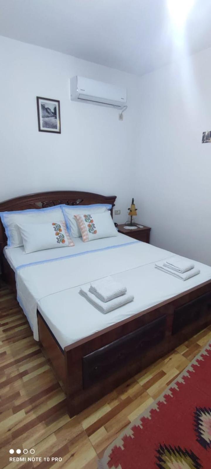 Guest House Baba Lluka بيرات المظهر الخارجي الصورة