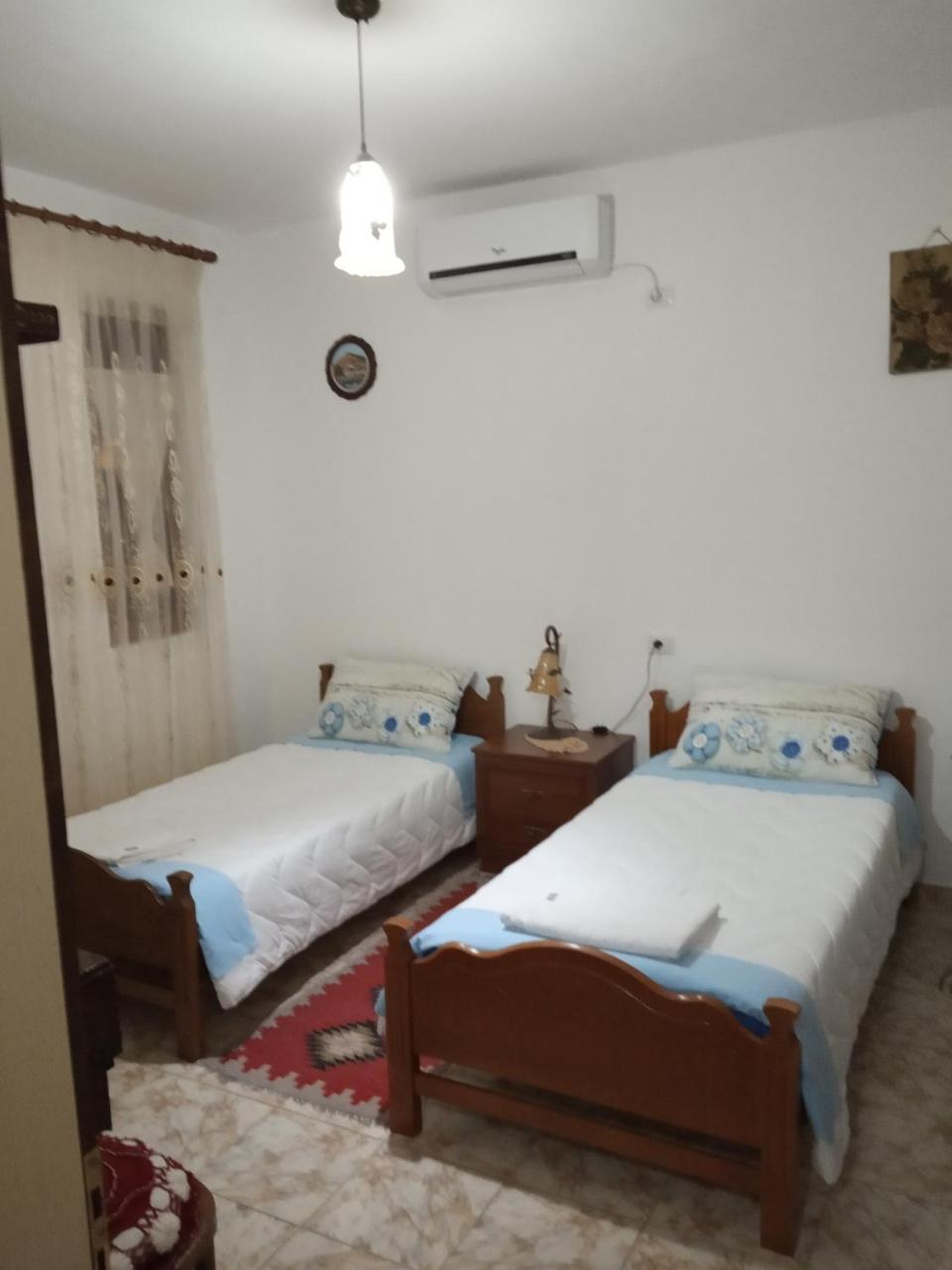 Guest House Baba Lluka بيرات المظهر الخارجي الصورة